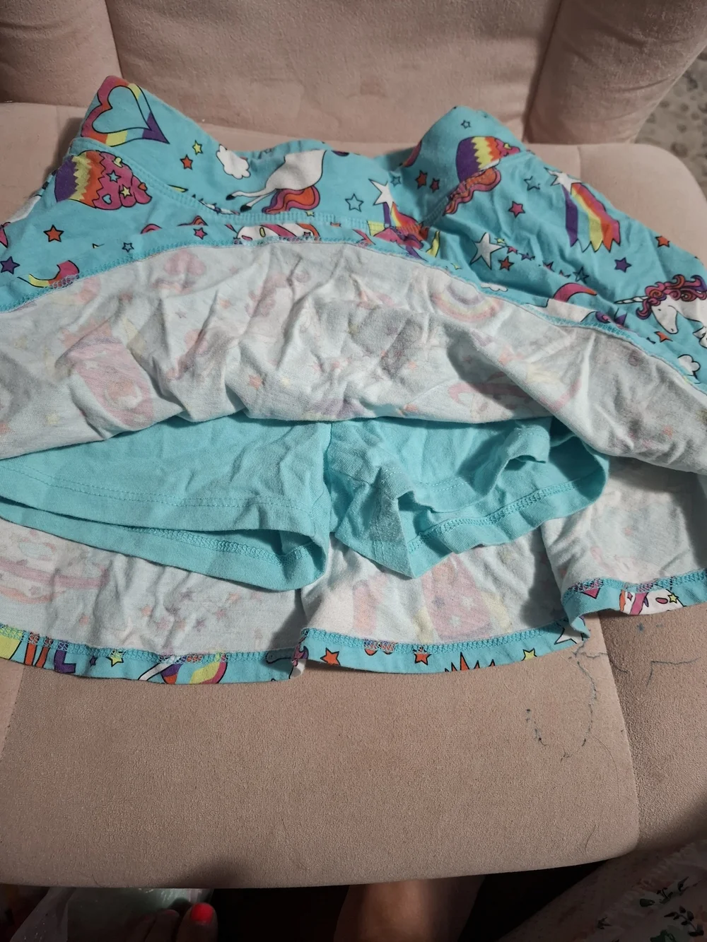 Place Bright Turquoise Unicorn & Rainbow Skirt